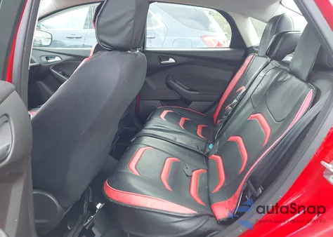 2016 Ford Focus Se z USA, uszkodzony, nr VIN 1FADP3F28GL392957